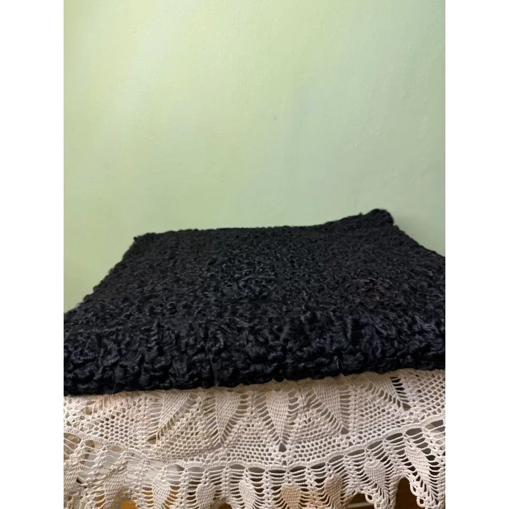 Antique 1920's Curly Black Wool Hand Muff Purse Clutch - Picture 9 of 14